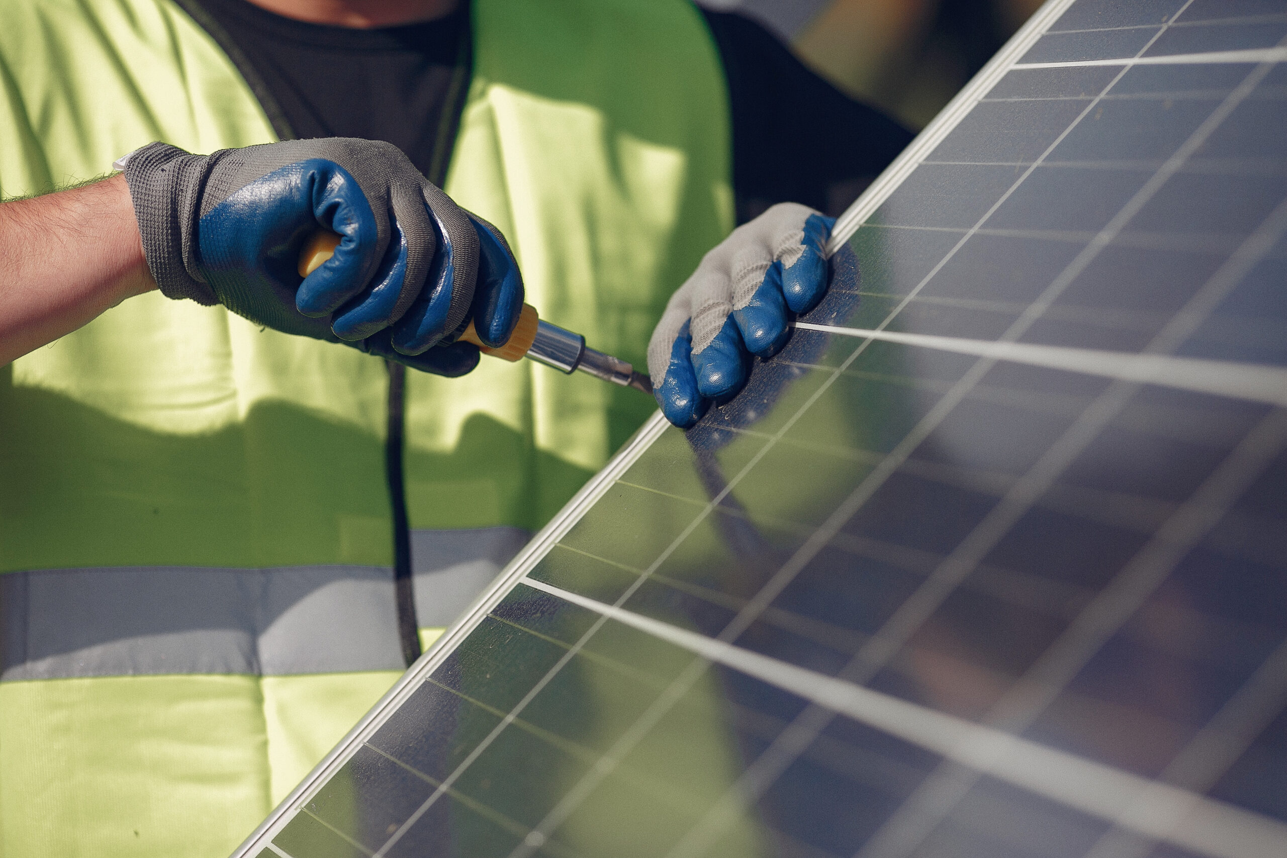 Solar power reducing electricity costs for families